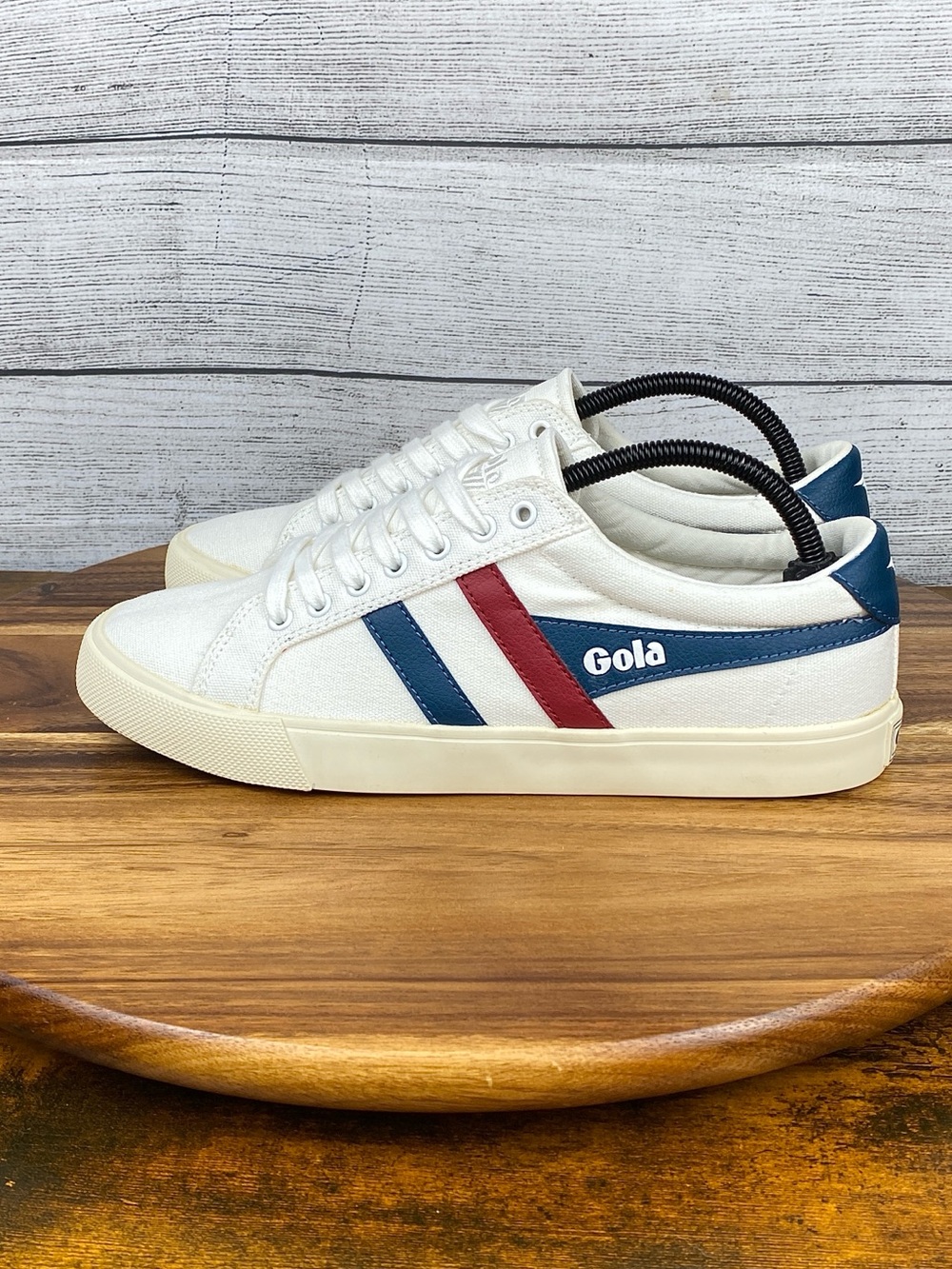 NEW Gola Varsity Canvas Sneakers White Retro Blue Red Stripes Women’s Size 10